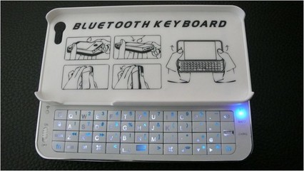 蘋(píng)果5代iPhone 5/4S變身滑蓋手機(jī) 無(wú)線藍(lán)牙鍵盤(pán)+側(cè)滑后蓋保護(hù)殼的創(chuàng)新設(shè)計(jì)